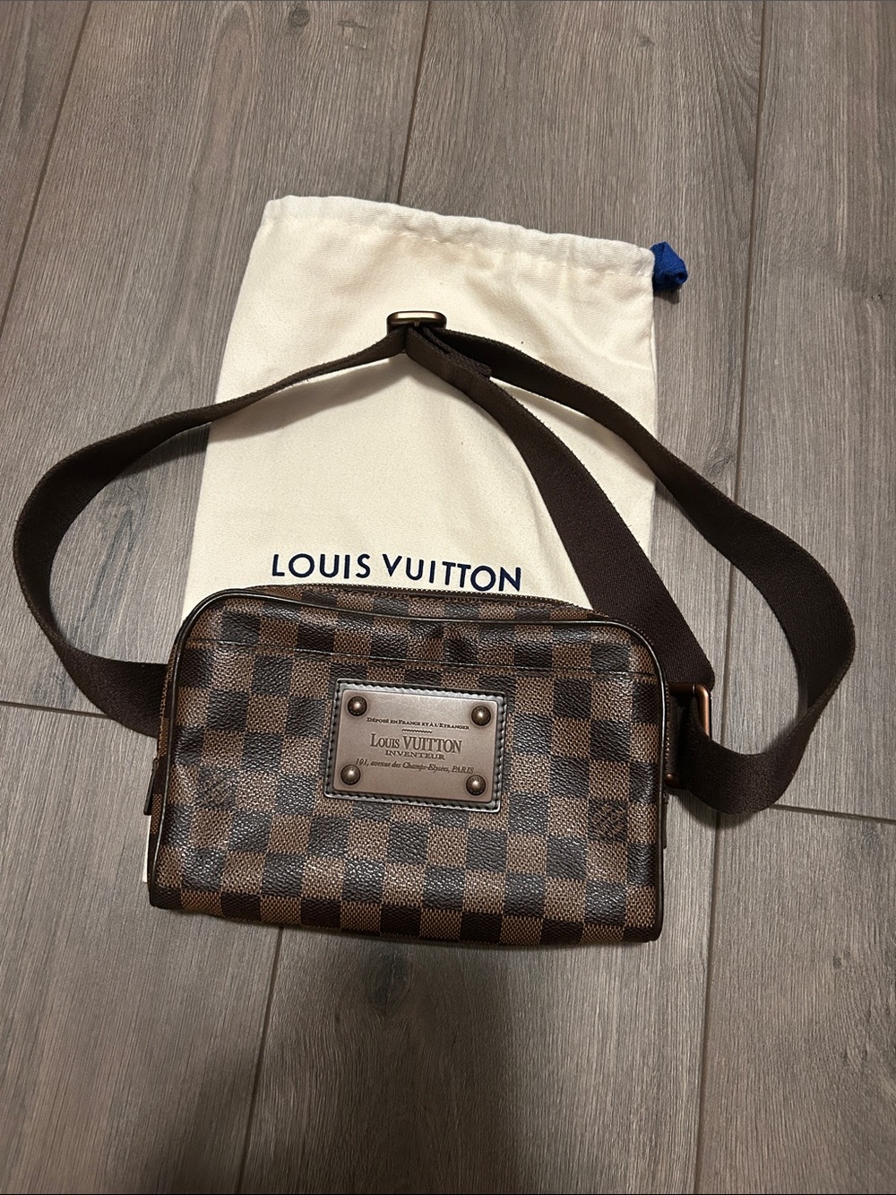 Louis Vuitton Brooklyn Bum Bag Waist Pouch Purse Damier Ebene